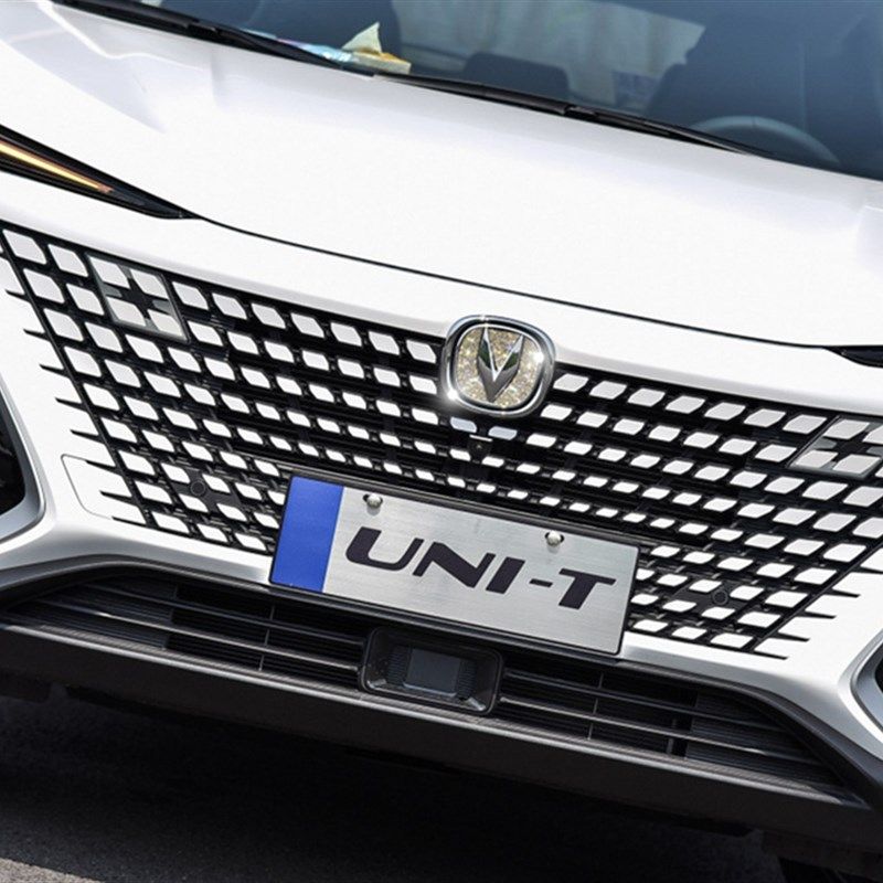 适用于长安方向盘水钻装饰逸动PLUS/UNI-T/CS75/35/55改装车标贴