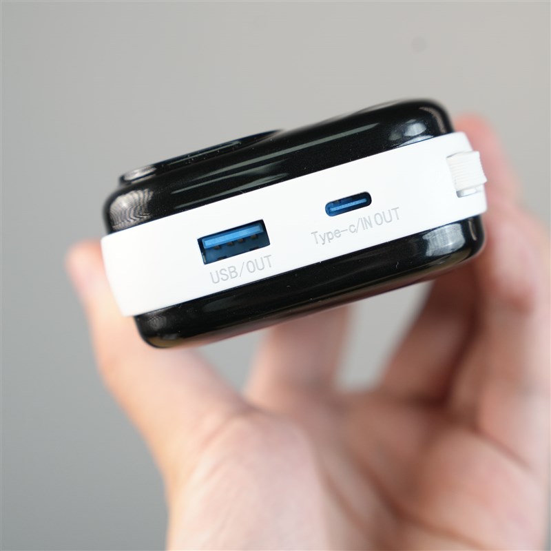 KZ自带线20W快充UFCS融合快充10000mh20000毫安