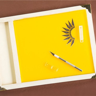 偏硬大蜡盘手工剪纸工具黄蜡板刻纸垫板蜂蜡盘油粘刀