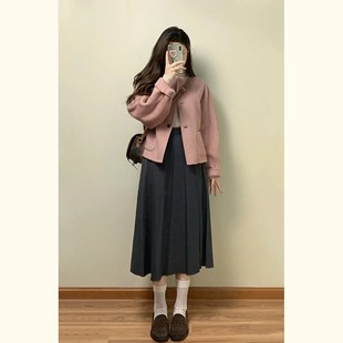 高级感粉色短款呢子大衣女秋冬装小个子宽松显瘦百搭显高毛呢外套