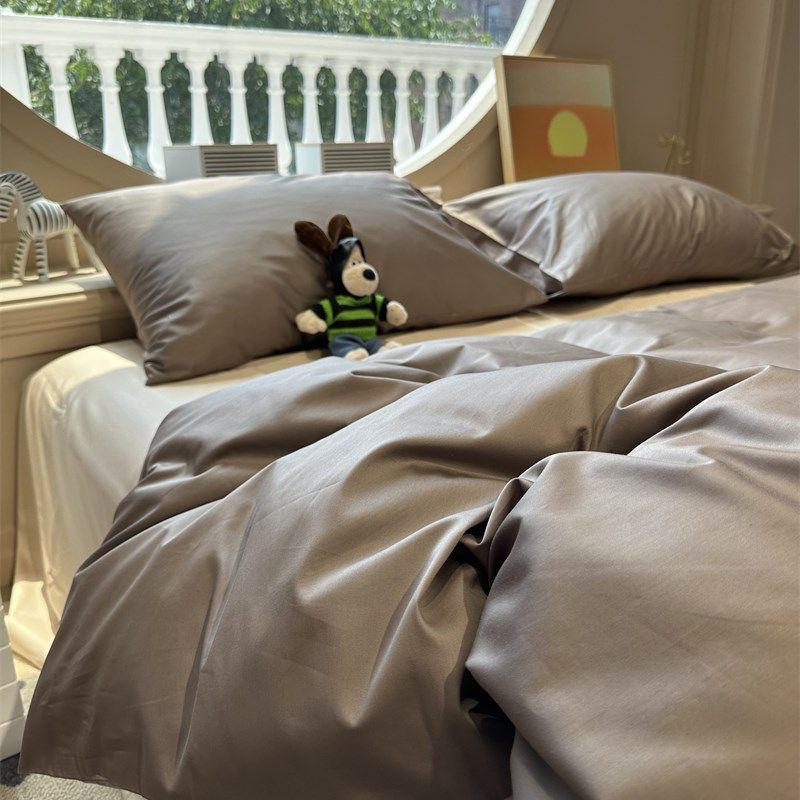 100支长绒棉贡缎北欧简约棕色四件套全棉1.5m1.8床被套丝滑裸睡