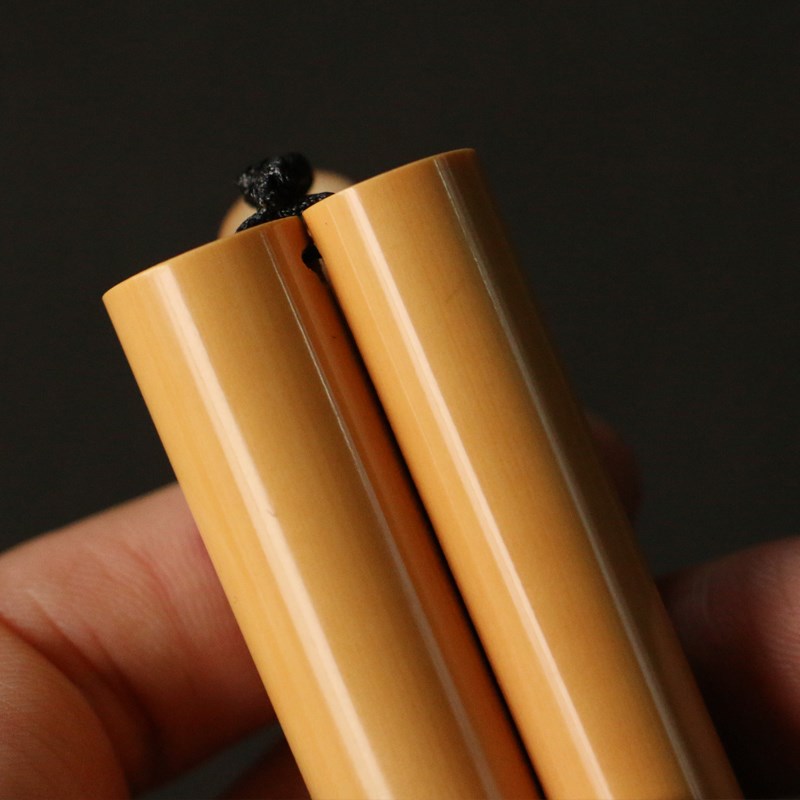 精品纯手工精磨天然翻簧卷型老玉竹手把件竹雕竹制把玩挂件卷型竹