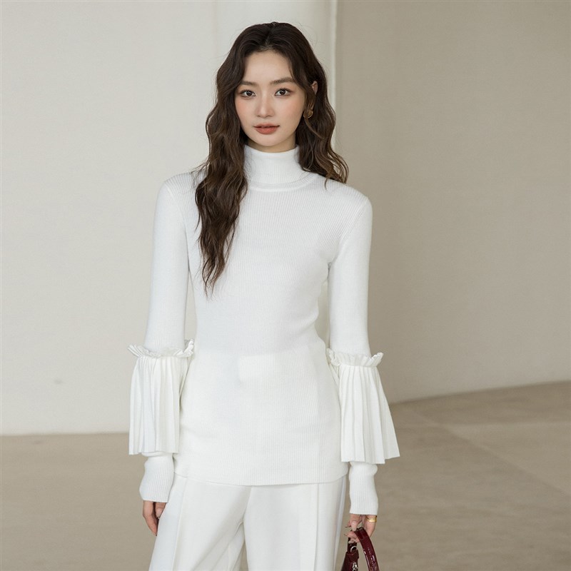 加厚绵密垂顺慕斯毛衣轻解构百褶喇叭袖高领修身针织衫女2164
