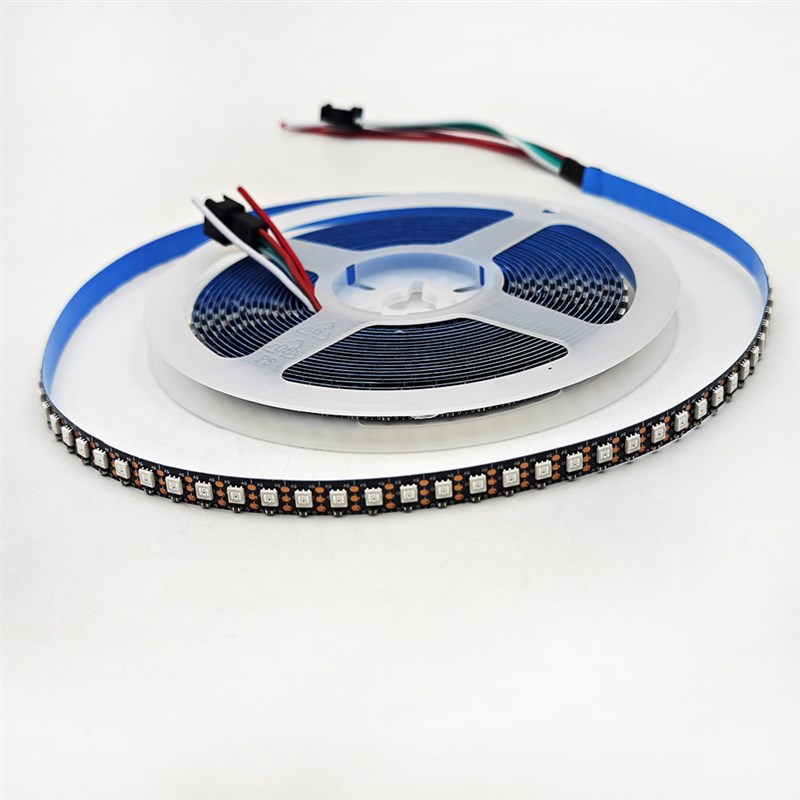 144灯/米 幻彩灯带 8mm窄板 WS2812芯片 5V黑板跑马像素灯3535LED