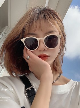墨镜女新款潮流可爱夏季海滩防晒防紫外线开车白框太阳眼镜