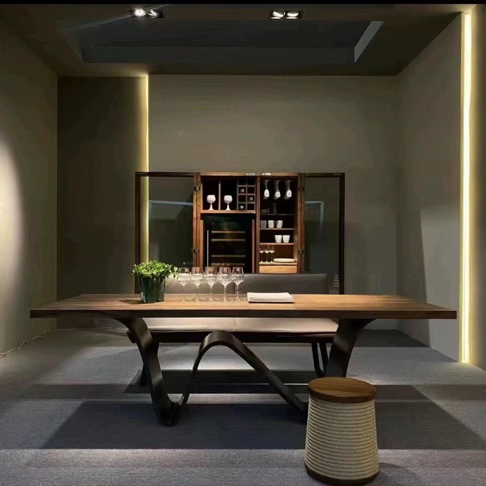 北欧设计师实木餐桌茶桌意式极简饭桌大板桌原木长条办公桌洽谈桌