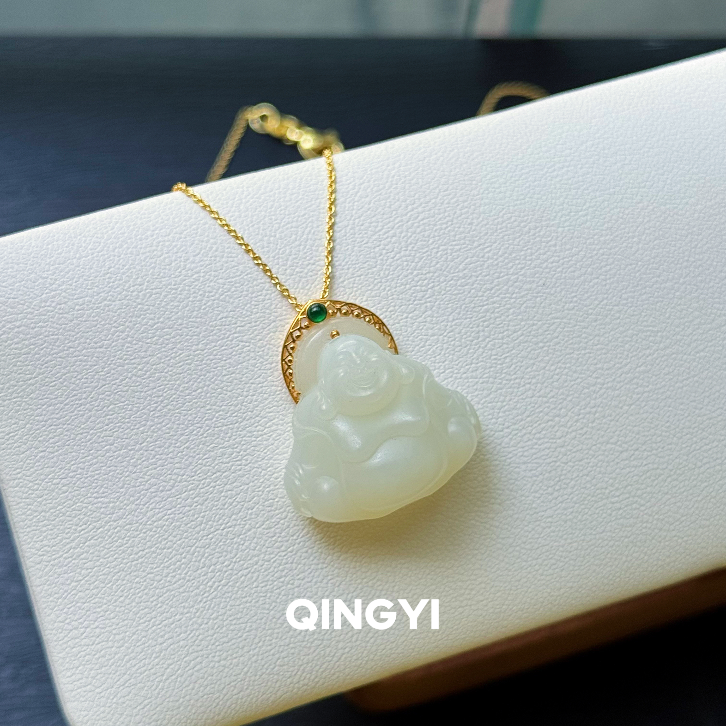 天然俄料和田玉羊脂玉佛公吊坠18K金弥勒佛女款玉石挂件玉坠礼物