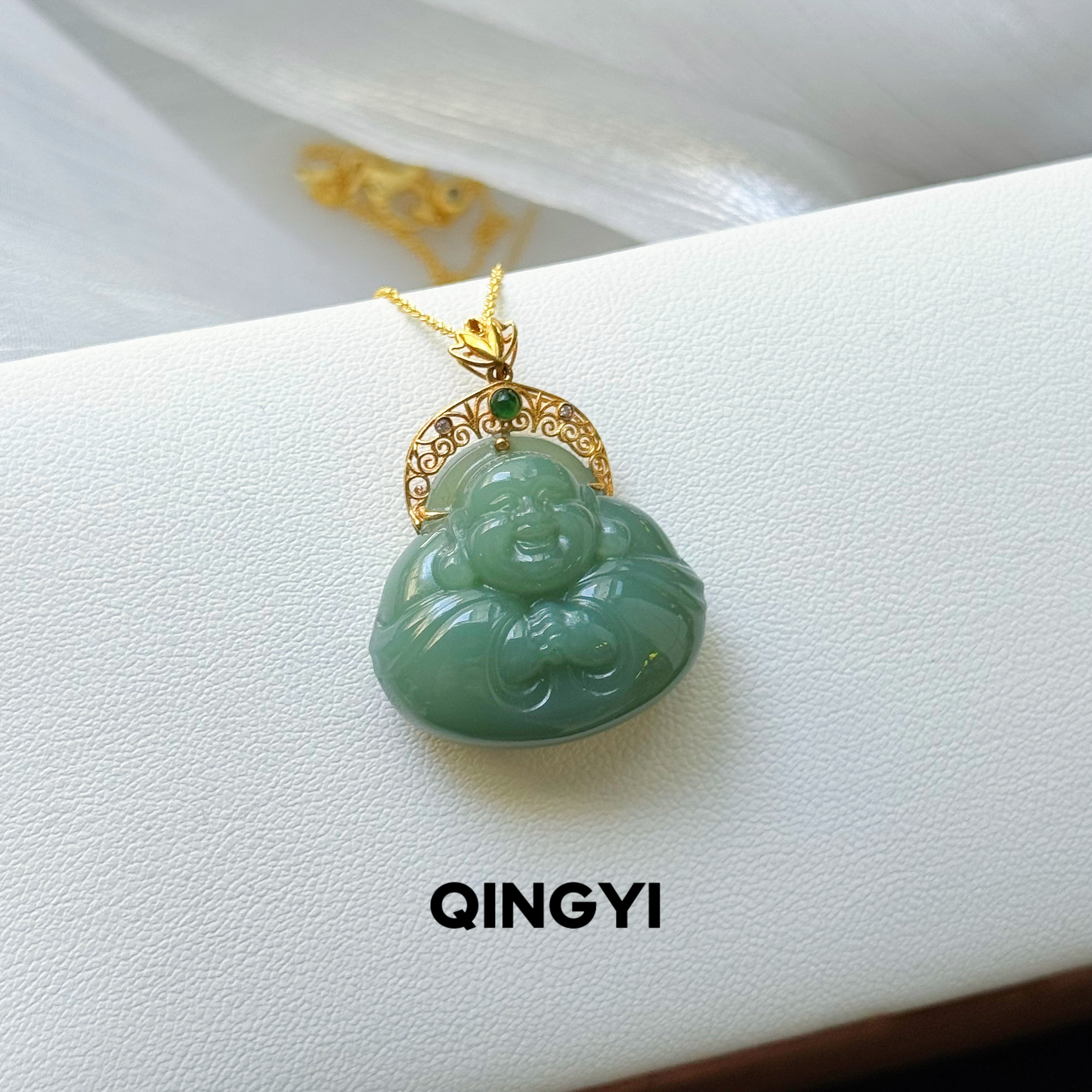 天然俄料和田玉碧玉佛公吊坠18k金瓷蓝抱抱佛女款玉石挂件送朋友