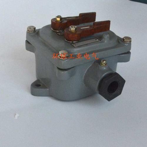 船用双柄开关AB2    250V   0.5A    2组触头 单柄开关ABD2