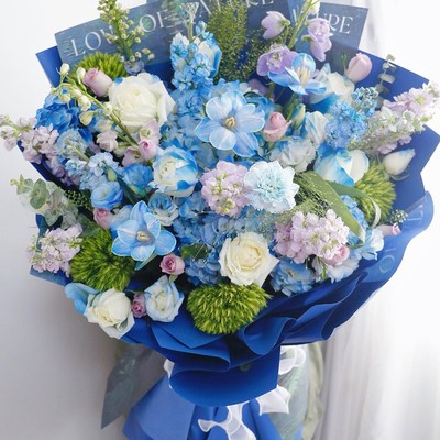 送领导升迁花束同事入职送长辈祝寿超大花束蓝色系熊抱鲜花情人节