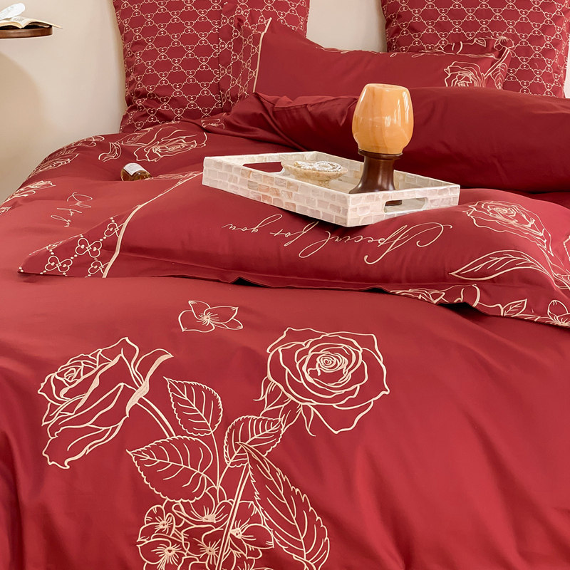100支大红婚庆长绒棉四件套玫瑰刺绣结婚喜庆床单被套床上用品
