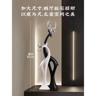 北韩25070501美客厅电视柜旁边的大式落装饰地品入口型装饰搬家礼