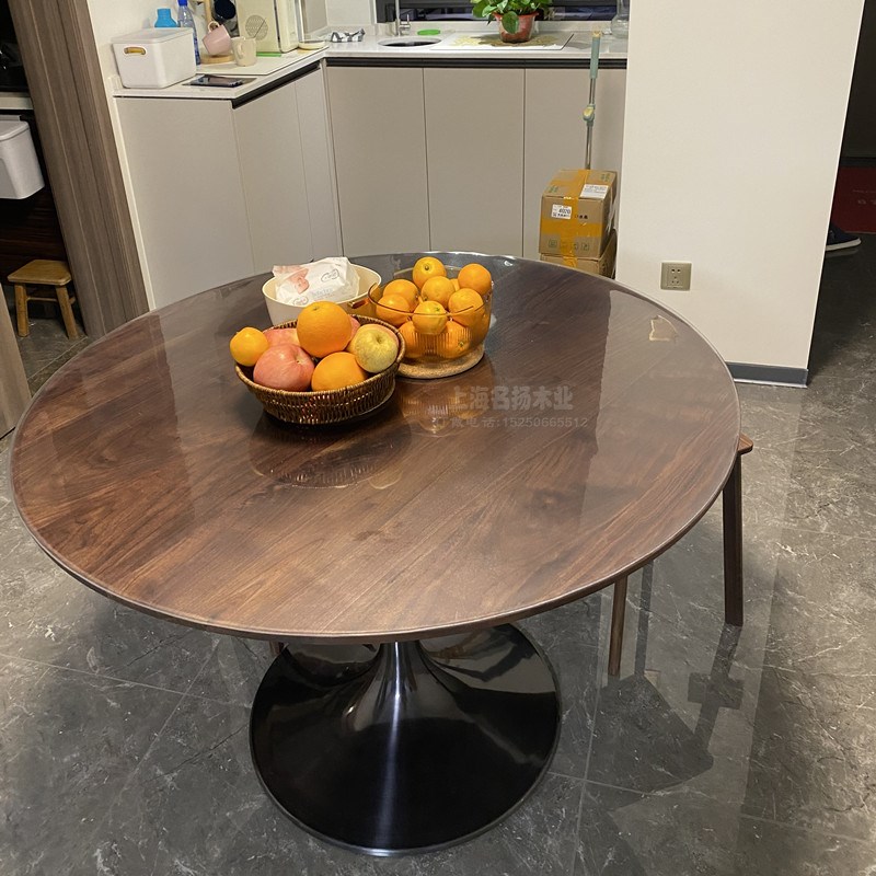 北美黑胡桃圆餐桌圆形家用轻奢小户型饭桌原木简约郁金香实木圆桌