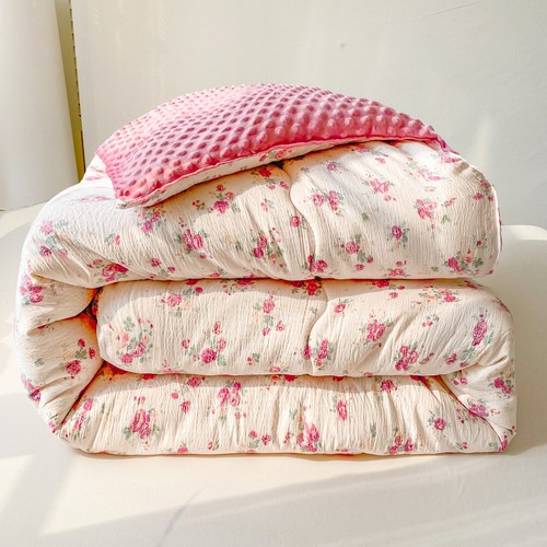 豆豆绒皱褶提花四季被