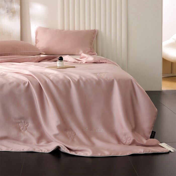 A类兰精天丝可水洗有机榨蚕丝夏被单人双人柔软透气夏季薄被芯