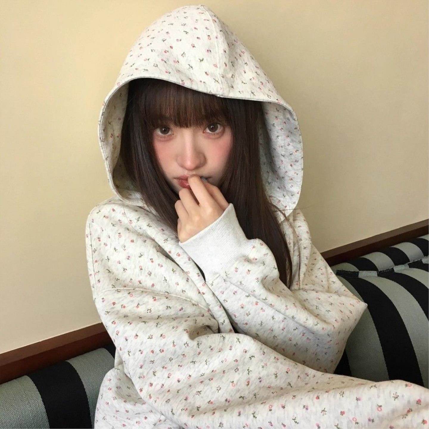 韩系小碎花连帽开衫卫衣女2026新款宽松显瘦拉链短外套初春上衣