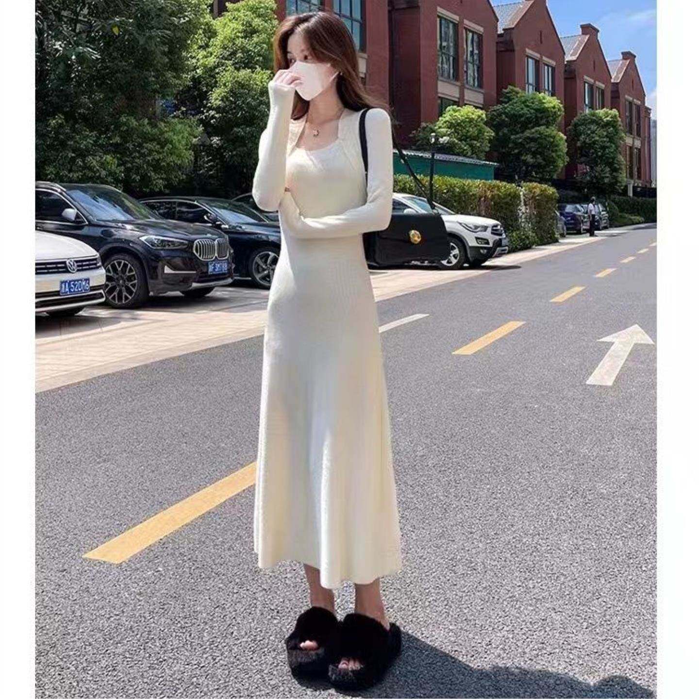 法式气质女神范方领长裙子春季新款过膝长款修身显瘦针织连衣裙女