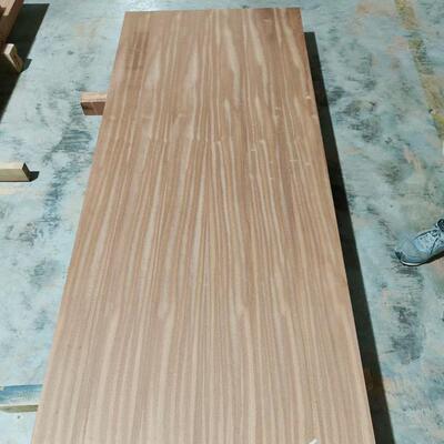 厂家直销沙比利直拼板2mmmm4mm5mm实木薄片薄木片薄板墙板