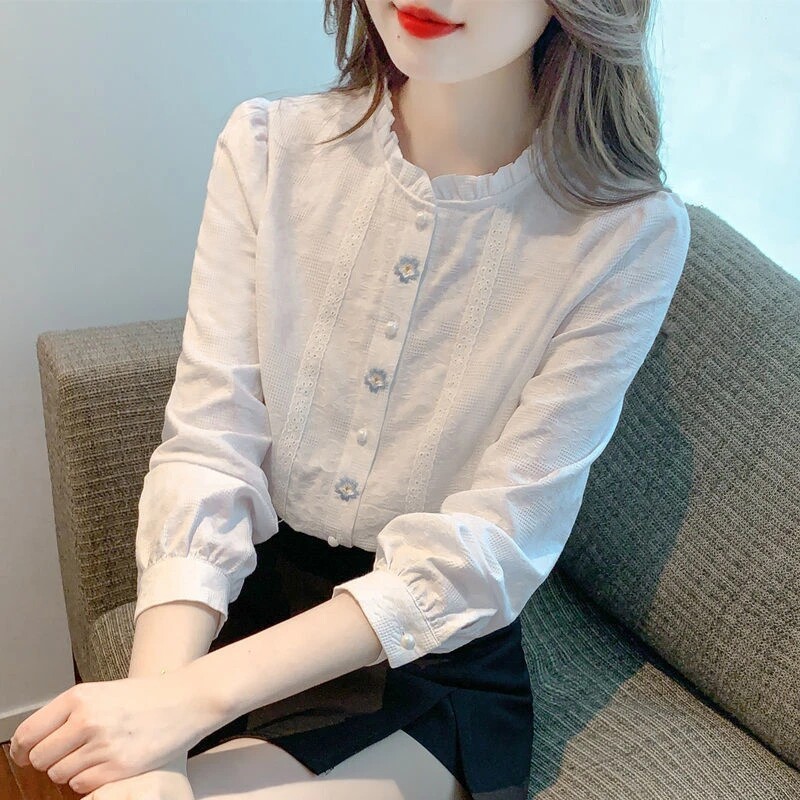 2026年新款刺绣提花衬衫女洋气显廋上衣