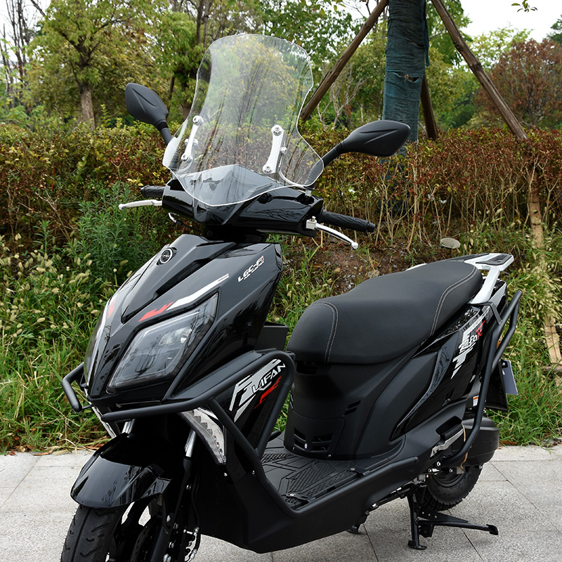 适用力帆赤狐150前挡风LF150T-5A透明风挡望江U2-150摩托车挡风板