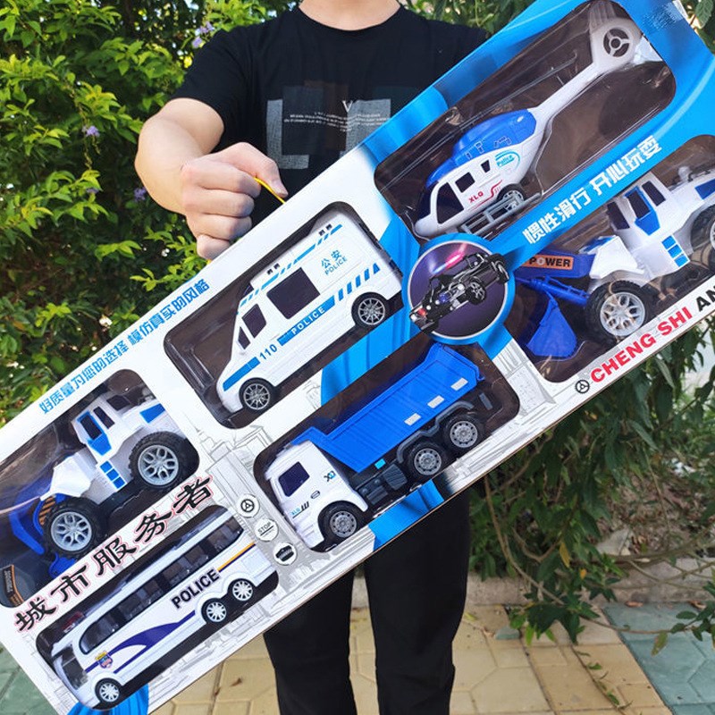 3-6岁大号儿童惯性男孩玩具仿真汽车工程车飞机救护车警车礼盒