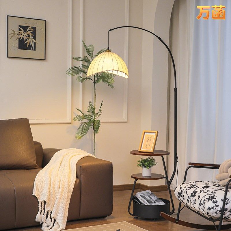 客厅沙发旁落地灯中古风胡桃色实木置物架一体氛围感茶几钓鱼灯