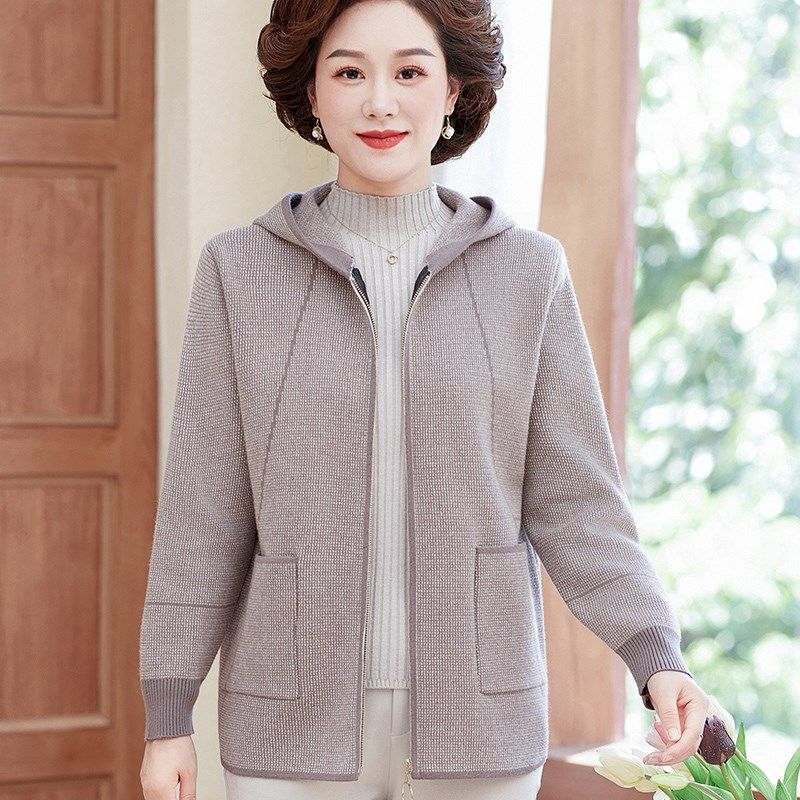 中年妈妈装外套2025春装新款中老年大码女装春秋针织开衫夹克上衣