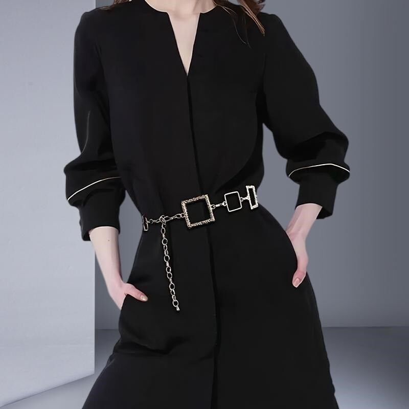 气质百搭黑色V领修身连衣裙御姐2024秋季收腰显瘦长袖裙子中长款