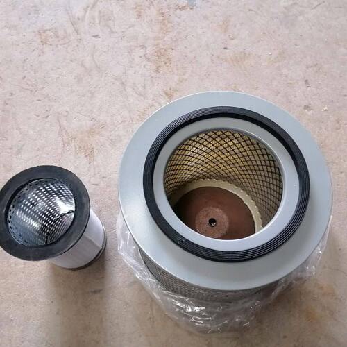 K2420空气滤芯适配宇通校车宇通客车空气滤清器 19座宇通校车空滤