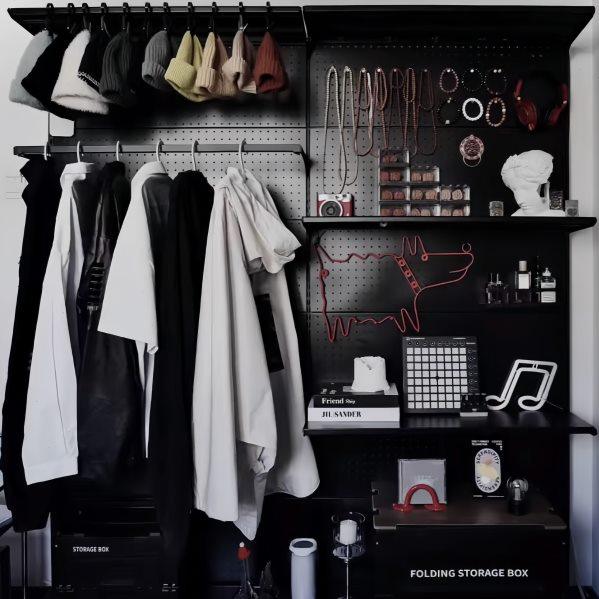 洞洞板置物架墙上挂墙收纳展示架子金属书桌墙面隔板壁挂式,家居饰品,家饰软装搭配套装,淘宝优惠券,粉丝福利购,淘宝优惠卷