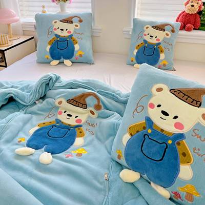 秋冬GB0912加厚抱枕被子两休牛奶绒毯车用午睡折叠靠枕办用公室午