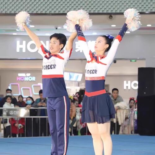 新款花球啦啦操服装女定制男印花校园表演儿童款技巧啦啦队比赛服