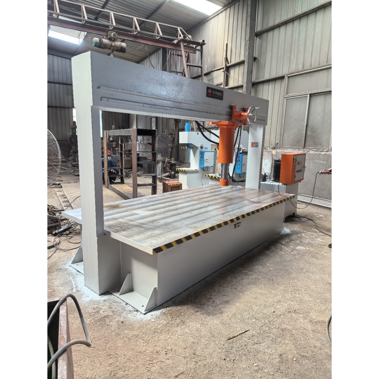 移动龙门液压机，100吨龙门框架式油压机，200吨龙门压力机,包装,五金配件包装,淘宝优惠券,粉丝福利购,淘宝优惠卷