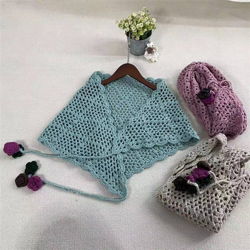 2025春季新女式熊姑娘围巾镂空披肩空调巾日系森系三角巾时尚甜美