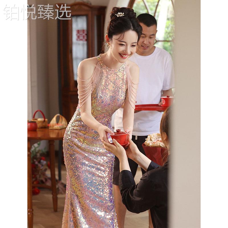 2025新款宴会订晚礼服新款酒高级感晨袍新娘婚敬亮片轻奢鱼尾服连