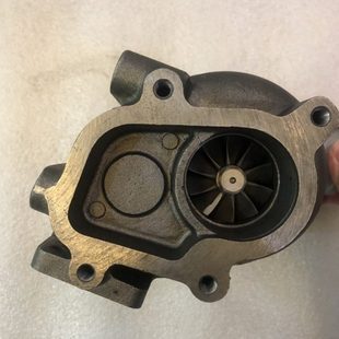 农用车拖拉机翻斗车玉柴YC2115两缸发动机JP50涡轮增压器泵空压机