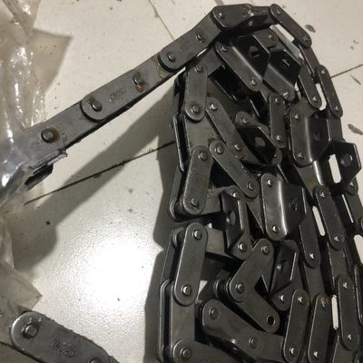 福田雷沃RG60跨区版收割机配件原厂输送槽大链条2根一组 征和牌