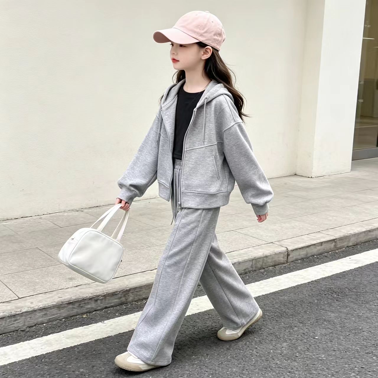 女童时尚新款春秋中大童套装洋气休闲儿童运动连帽外套裤子两件套