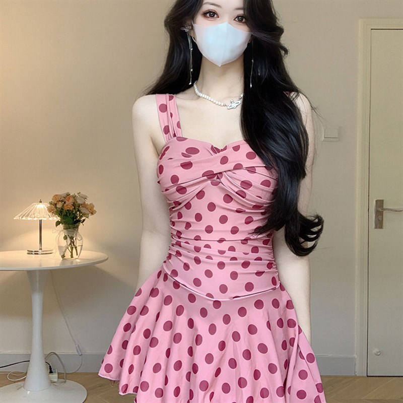 泳衣女保守连f体裙式平角2025新款遮肚显瘦带钢托度假泡温泉游泳