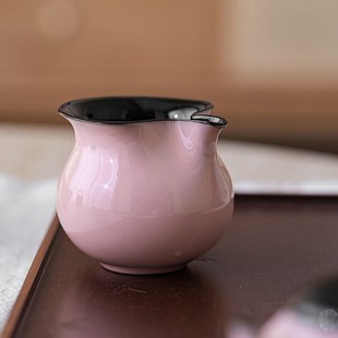 女士家用功夫茶具茶杯泡茶分茶器色釉禾器 流霞粉黛陶瓷公道杯新款