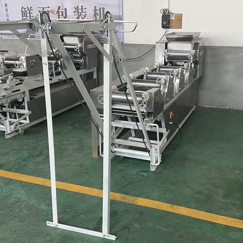 厂家直销大型自动面条机鲜面挂面机器不锈钢机身全自动爬杆面条机