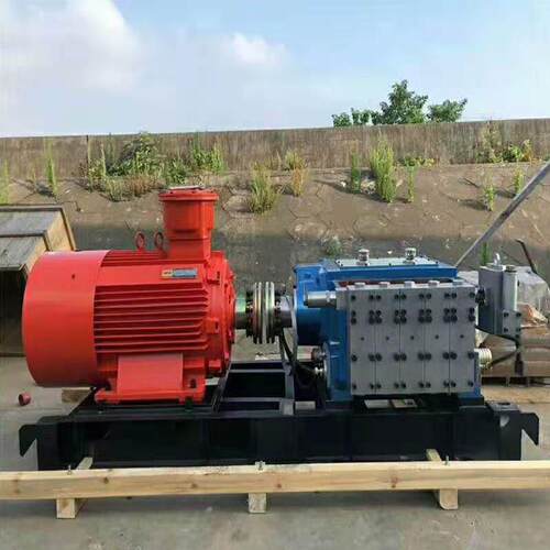 BPW400/12.5喷雾泵 132kw煤矿喷雾灭尘泵站两泵一箱价