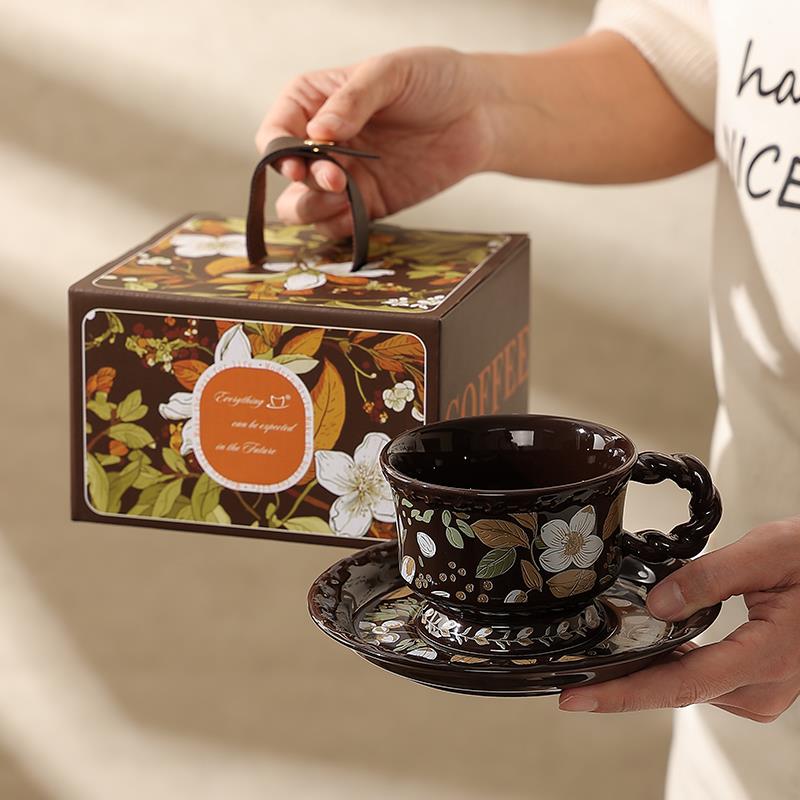 法式设计师咖啡杯女士个人专用拿铁杯碟套装陶瓷新居新婚杯子礼盒