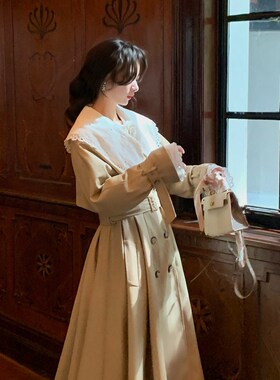 【8.18晚8点】大Eees博物馆风衣 经典回归!绝美珍珠扣大裙摆风衣