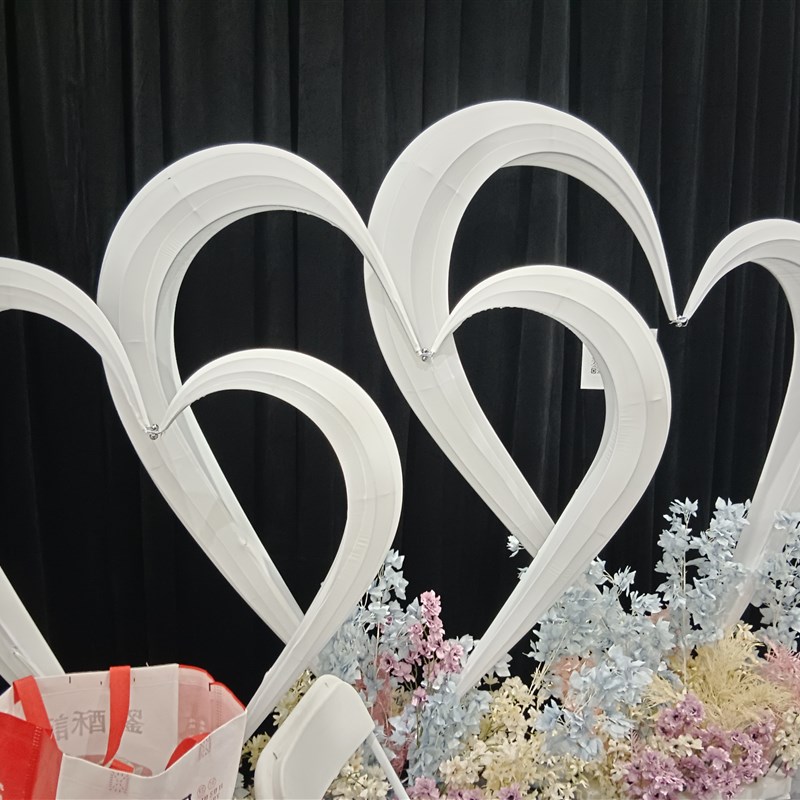 婚庆道具摆件拍照打卡背景布置橱窗展示爱心心形摆件路引灯酒店大