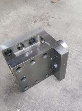 齐齐哈尔瓦房店C5225立车配件L方刀架刀夹右刀架粗扣