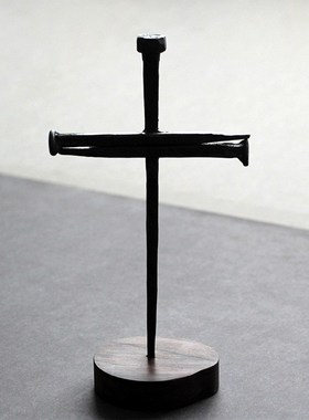 《钉》 铁钉十字架黑檀木座摆件 质感居家个性工艺品书房桌饰品