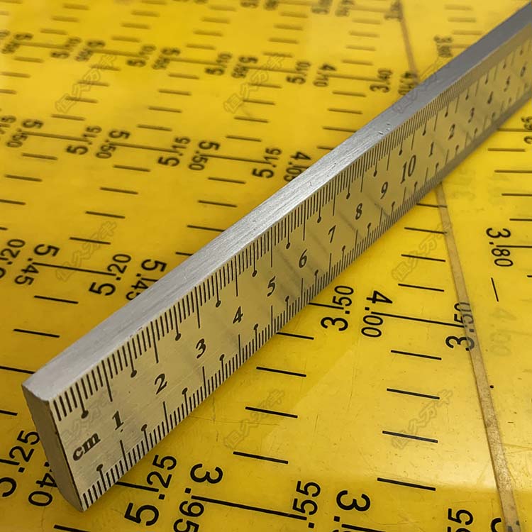 1米铝标尺量布尺手持铝尺加厚尺子量板尺30x6裁缝尺包邮广东 量具