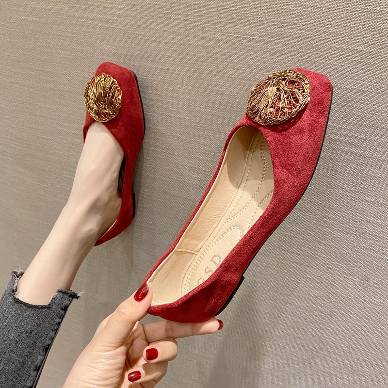 欧美风2021春秋季时尚大码新款女鞋绒面方头浅口平跟平底单鞋红色,女鞋,浅口单鞋,淘宝优惠券,粉丝福利购,淘宝优惠卷