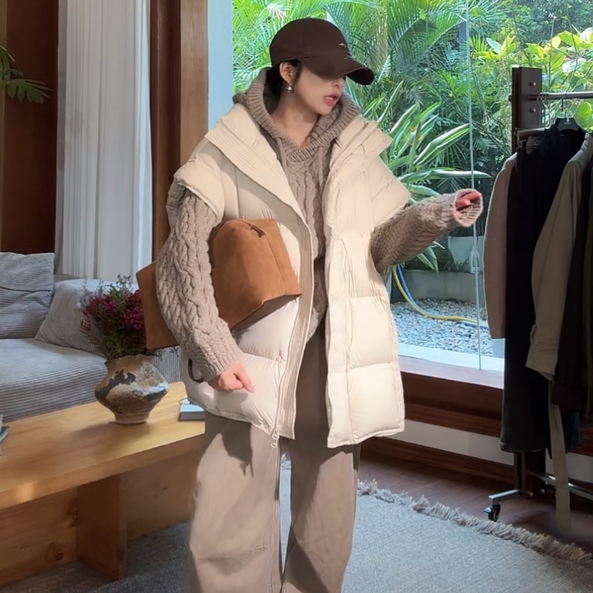 左小七【机器人立领带袖羽绒加厚马甲】羽绒服女宽松保暖鸭绒外套